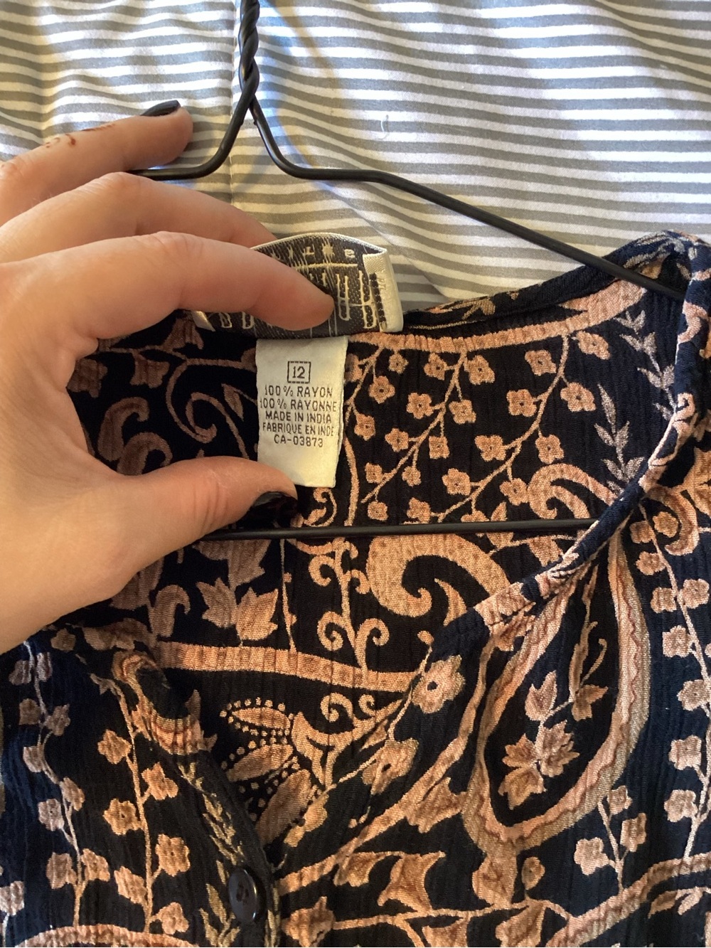 Sleeveless Black & Blush Paisley Maxi Dress - Braemar - Picture 3 of 4